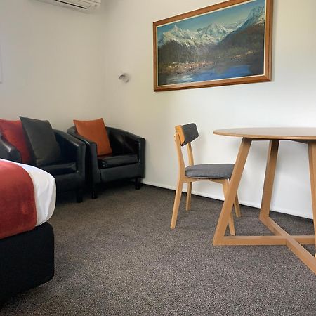 Alpine Motel Wanaka Kültér fotó